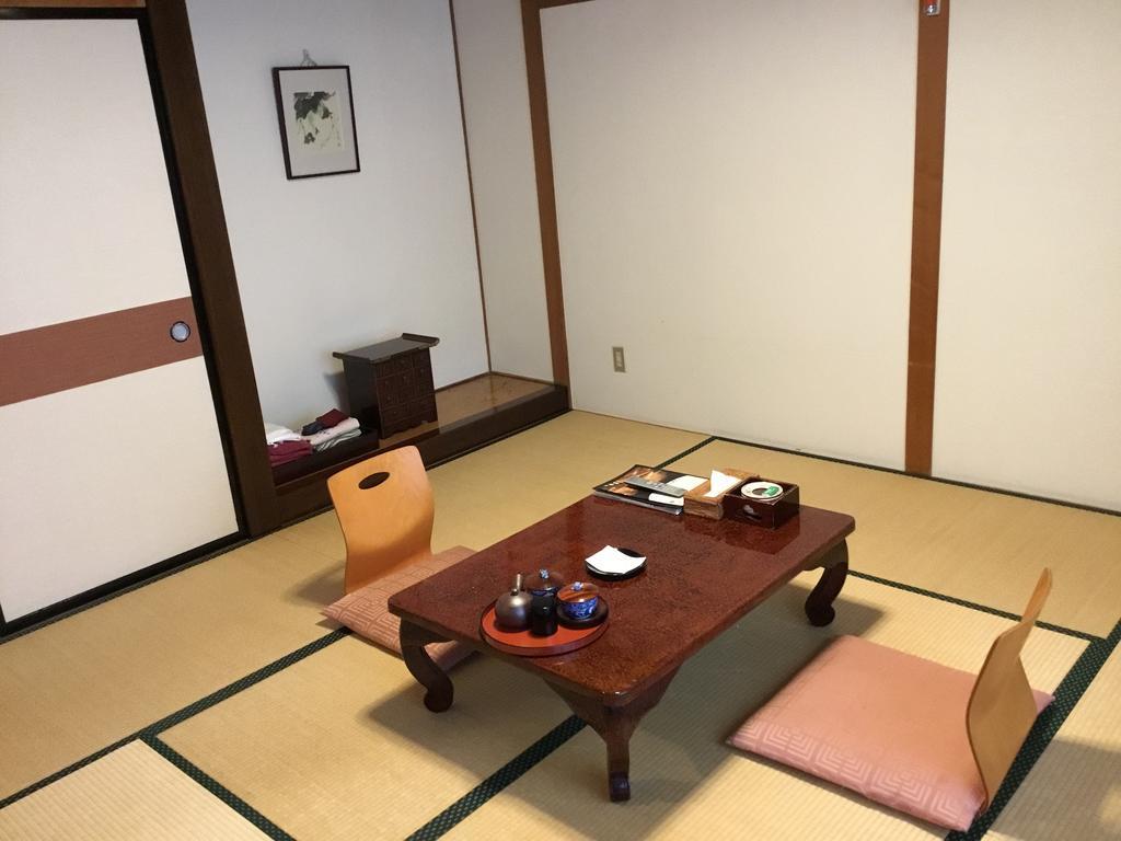Yakushi No Yu Yumotokan Kusatsu  Exterior photo