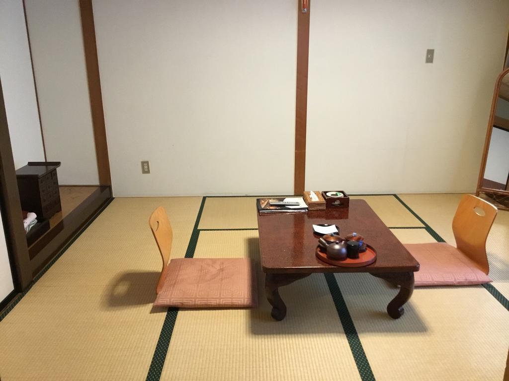 Yakushi No Yu Yumotokan Kusatsu  Exterior photo